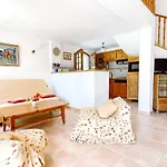 Casa vacanze Maisonnette Dans La Colline,port D'alon & Calanque Saint-Cyr-sur-Mer